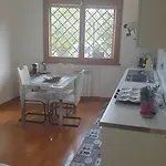 Domus ゲストハウス