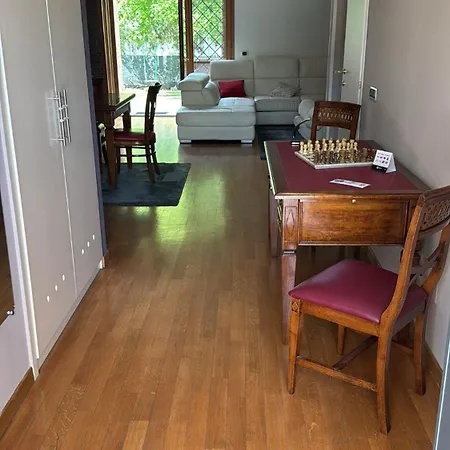 Domus 4* Roma